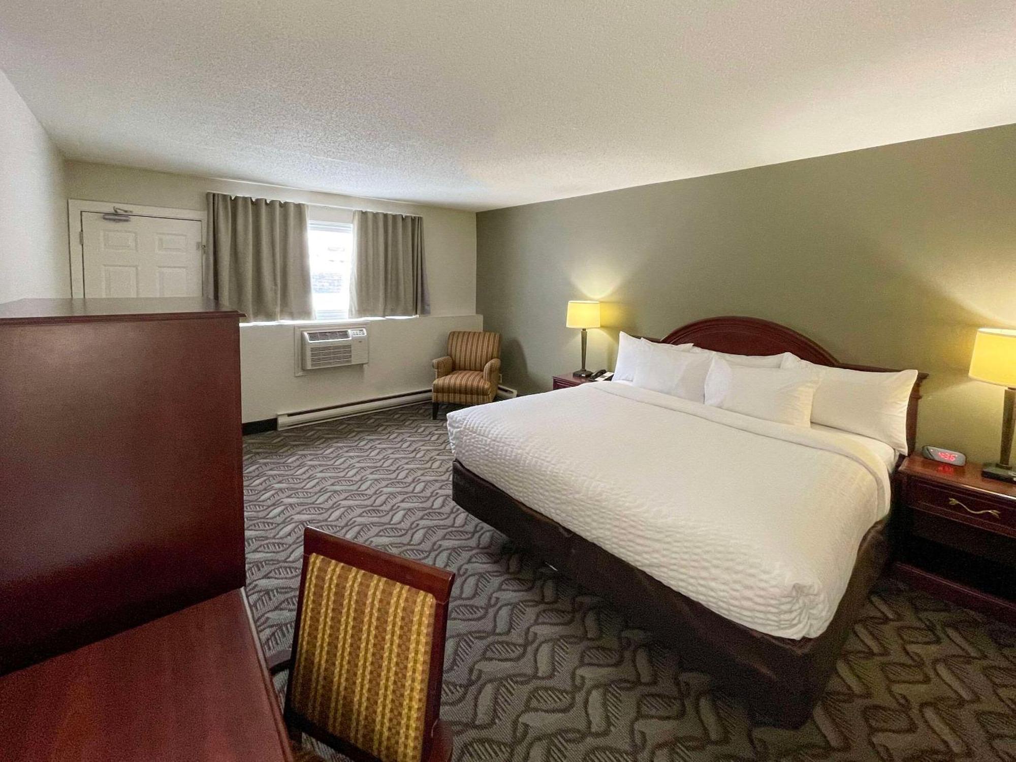 סודברי Rodeway Inn מראה חיצוני תמונה